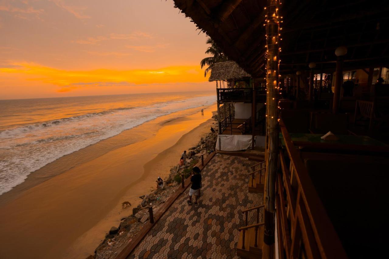 Black Beach Resort Varkala Luaran gambar