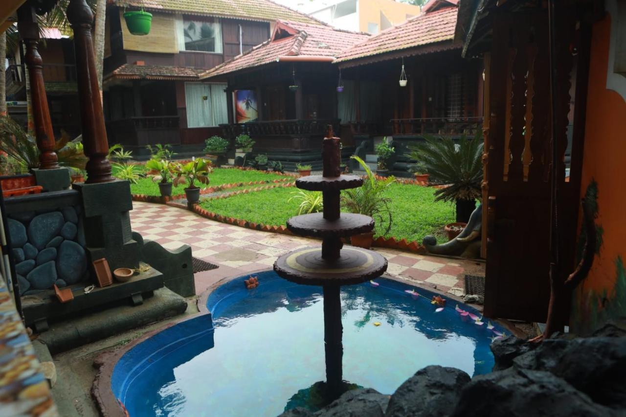 Black Beach Resort Varkala Luaran gambar