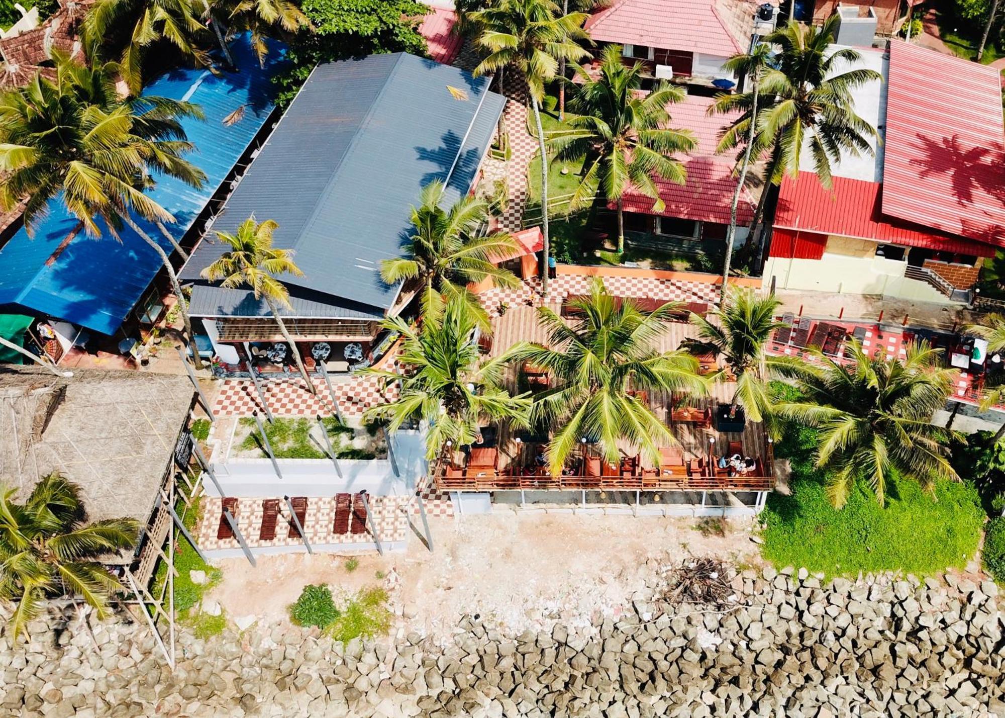 Black Beach Resort Varkala Luaran gambar