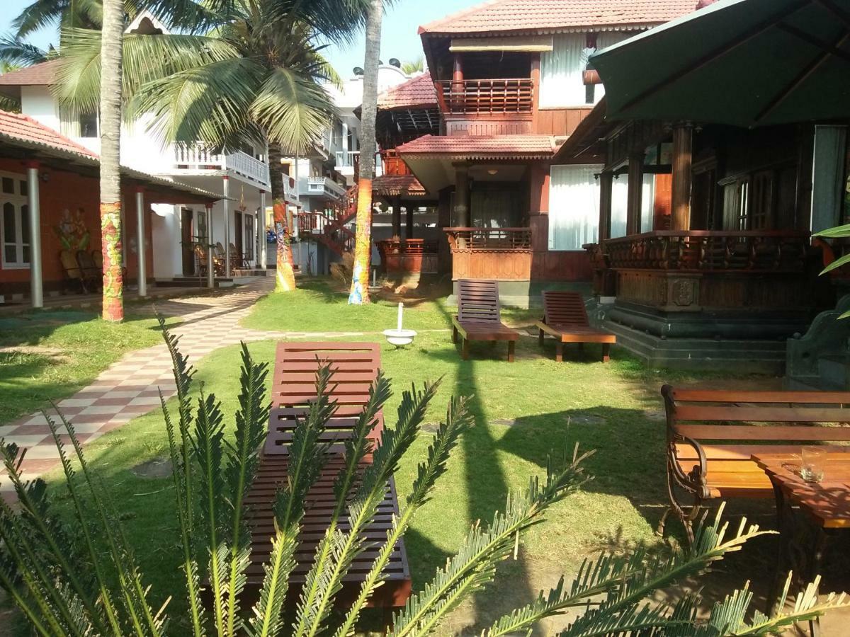 Black Beach Resort Varkala Luaran gambar