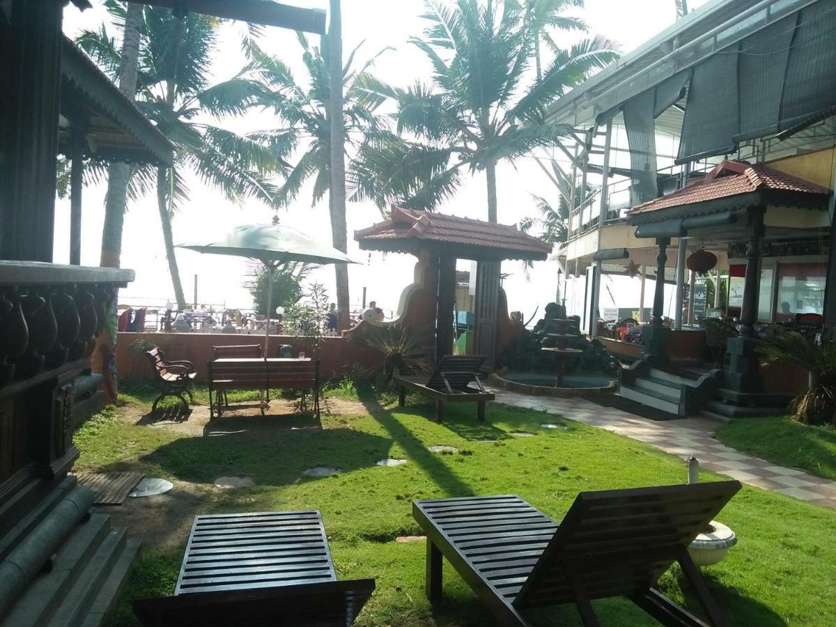 Black Beach Resort Varkala Luaran gambar